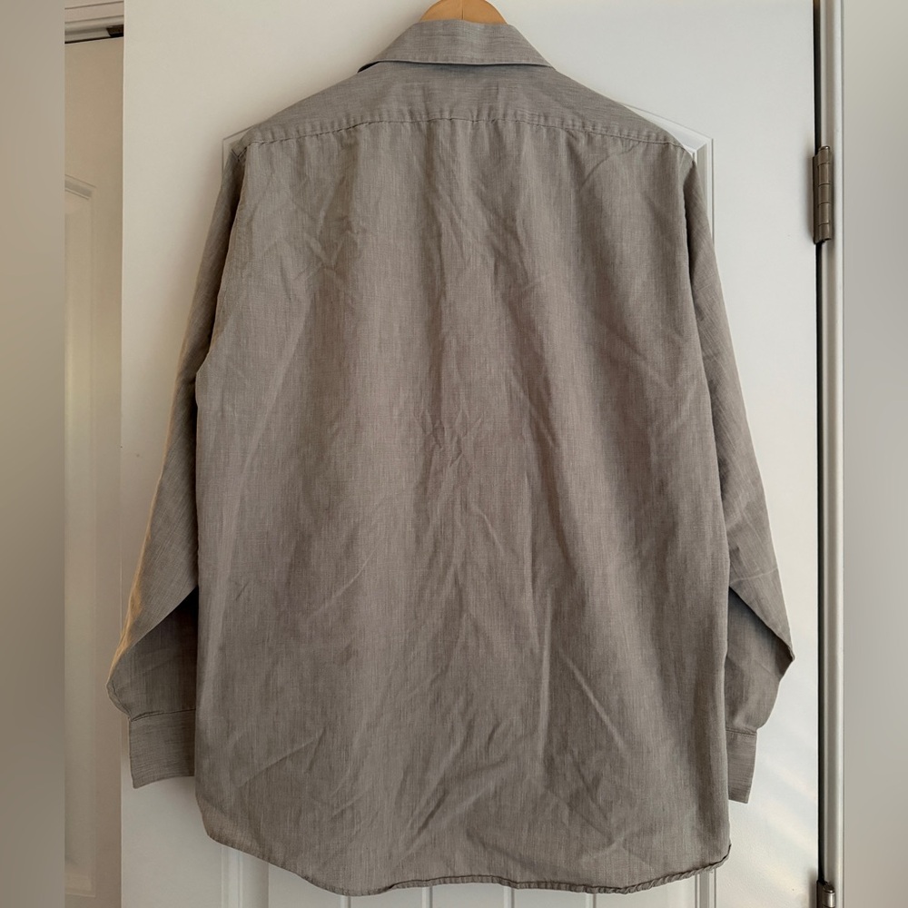 Van Heusen Light Gray Casual Button-Down Shirt - Picture 4 of 4